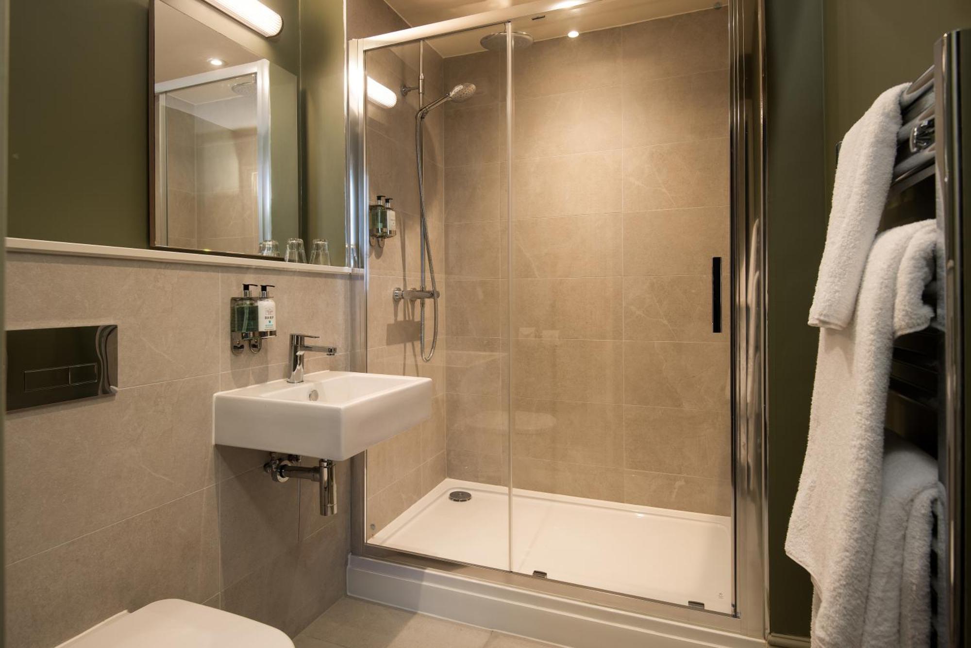 Lakehouse At The Waterhead Inn Ambleside Room photo