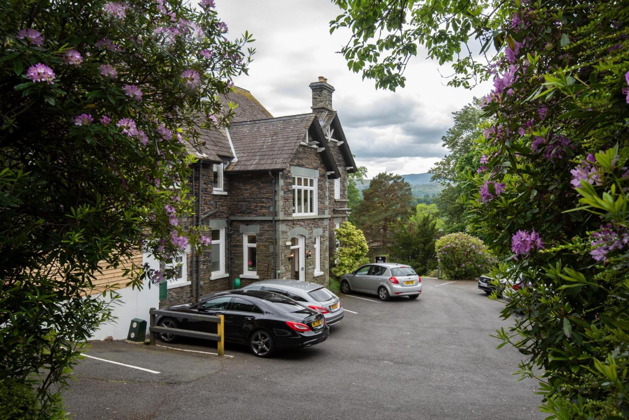 Lakehouse At The Waterhead Inn Ambleside Exterior photo