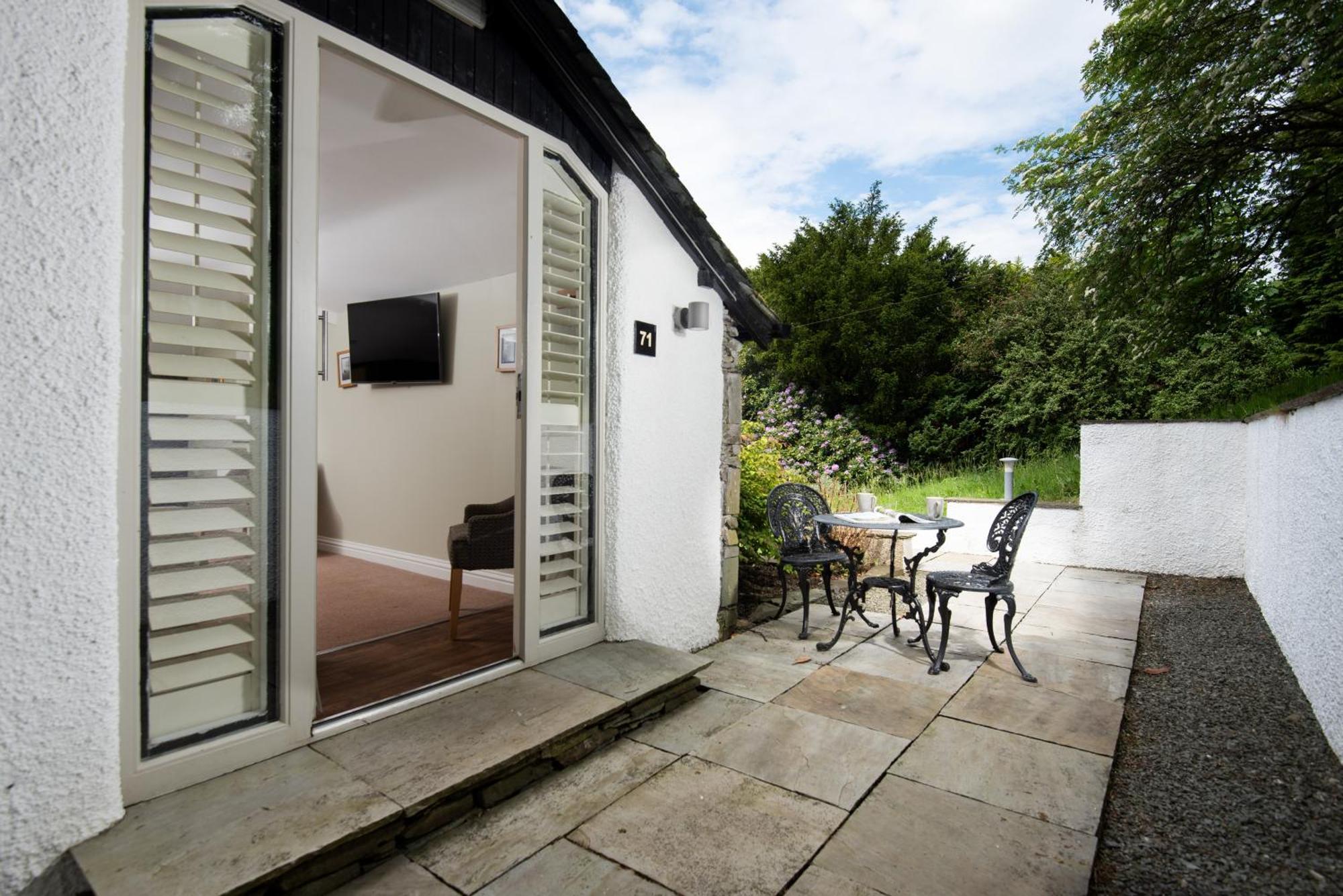Lakehouse At The Waterhead Inn Ambleside Exterior photo