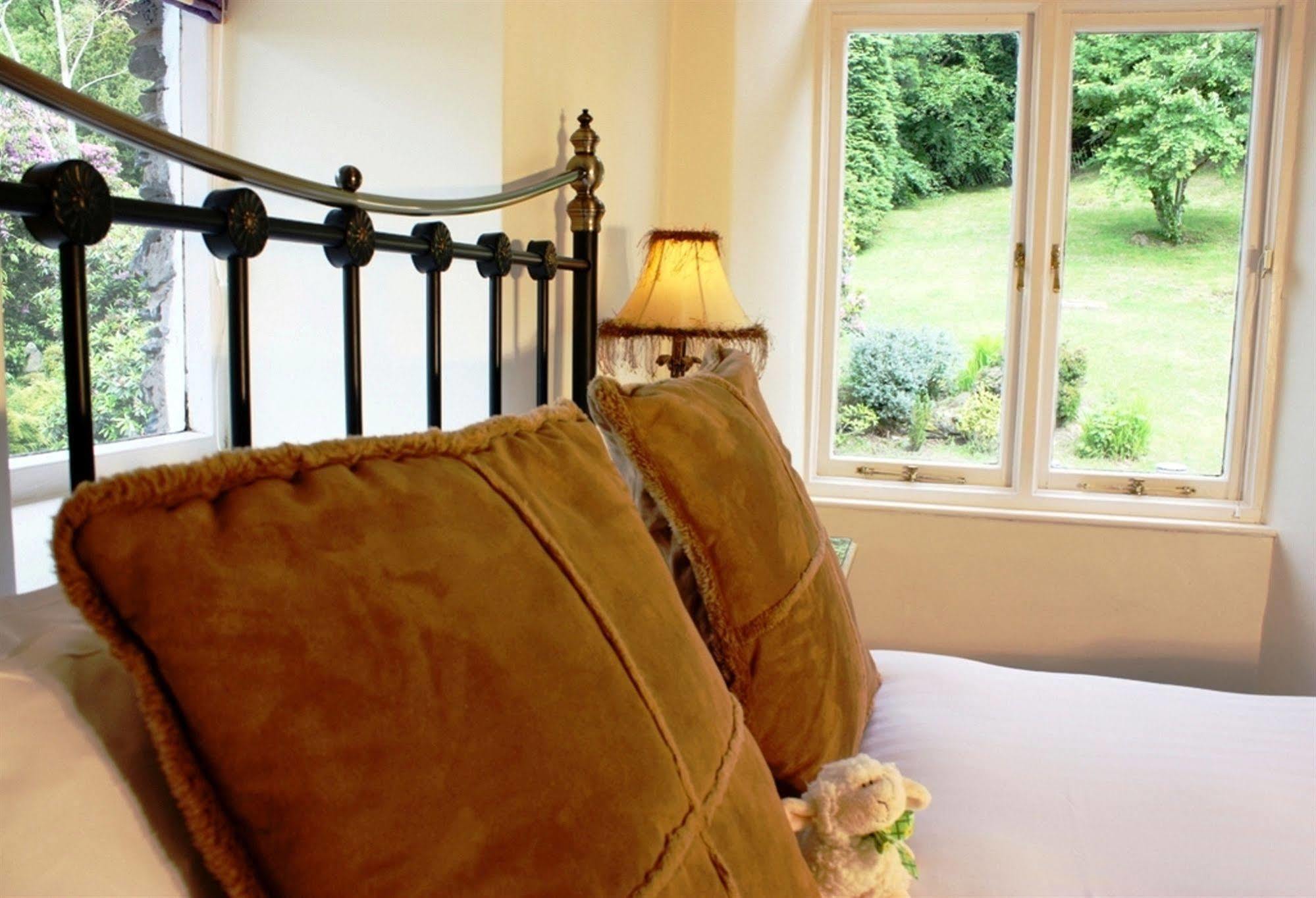 Lakehouse At The Waterhead Inn Ambleside Exterior photo