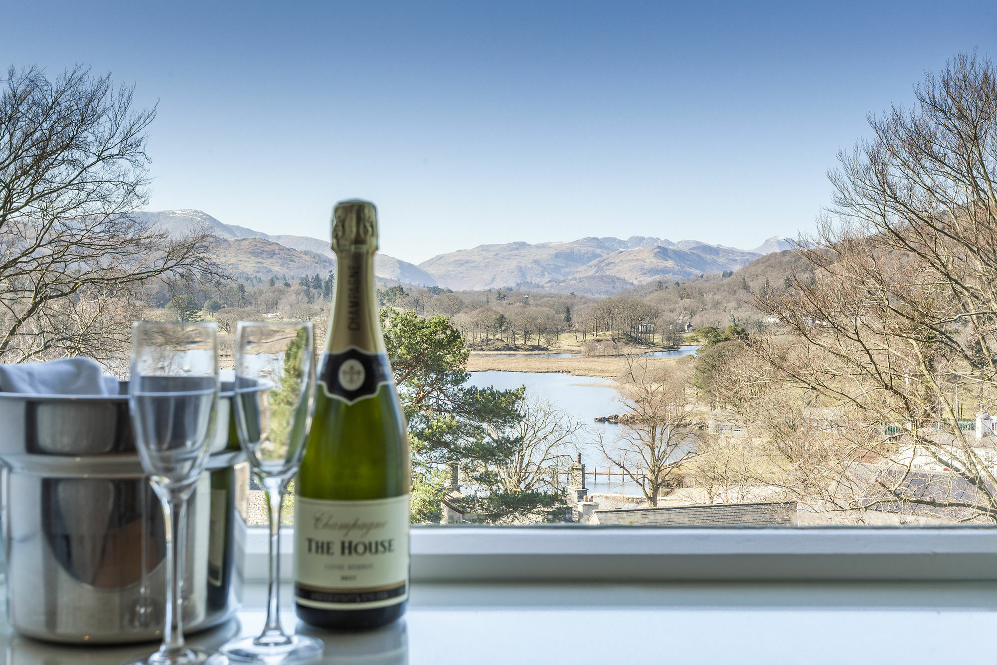 Lakehouse At The Waterhead Inn Ambleside Exterior photo